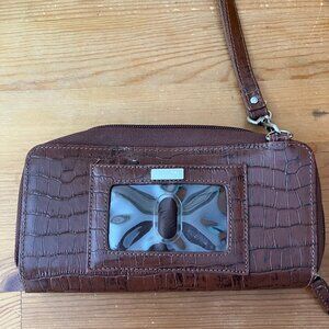 WALLET BE Wristlet Wallet credit card holder Brown color Zipped Preowned 7,5x4x1